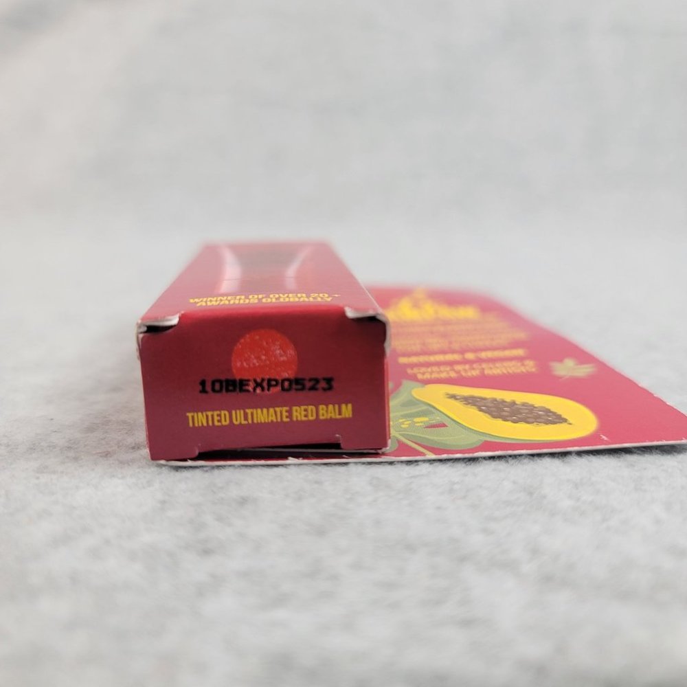 Dr. Paw Paw Tinted Multipurpose Soothing Ultimate Red Balm for Lips & Cheeks - Picture 4 of 4